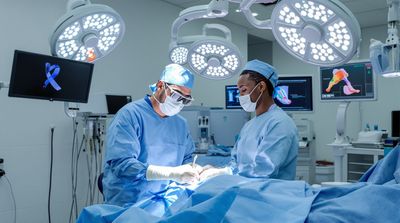 Medical tourism illustration 5